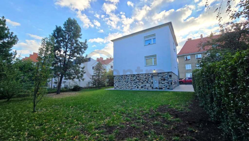 Dom Sprzedaż Bielawa